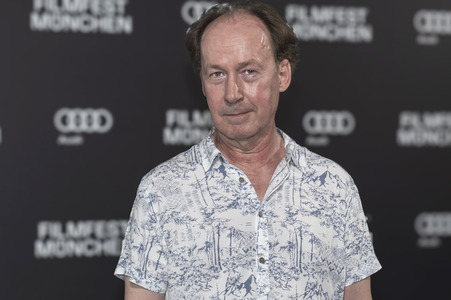 Serienpremiere 'Miss Sophie - Same Procedure as Every Year', Fil