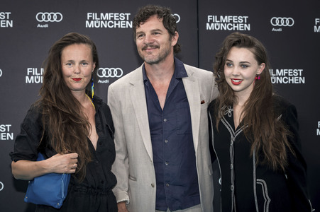 Festivaleröffnung mit Filmpremiere 'The Ballad of Wallis Island', Filmfest München 2025
