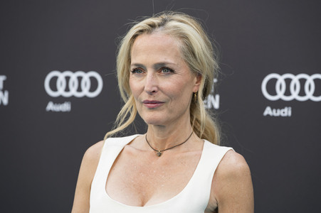 CineMerit Award für Gillian Anderson und Filmpremiere 'Der Salz