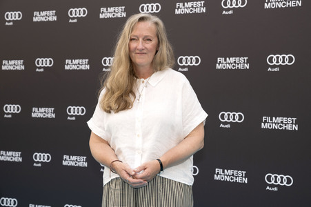 CineMerit Award für Gillian Anderson und Filmpremiere 'Der Salzpfad', Filmfest München 2025