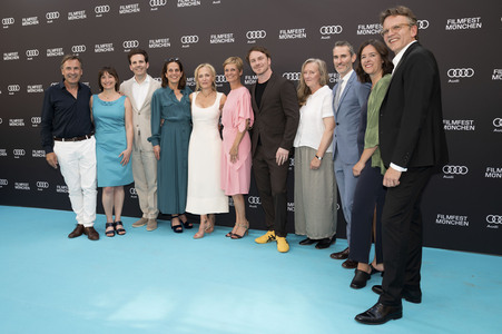 CineMerit Award für Gillian Anderson und Filmpremiere 'Der Salzpfad', Filmfest München 2025