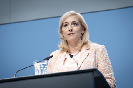 Pressestatement von Bundesgesundheitsministerin Nina Warken in Berlin