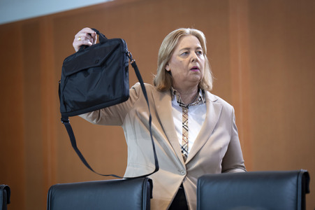 9. Sitzung des Bundeskabinetts in Berlin