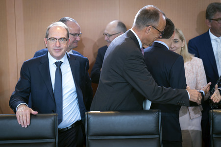 9. Sitzung des Bundeskabinetts in Berlin