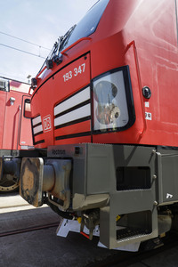 Erste automatisierte Güterzuglokomotive von DB Cargo im Testbetrieb in Köln
