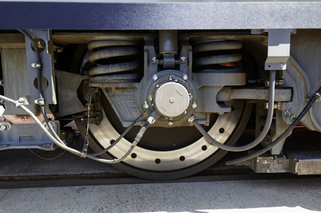 Erste automatisierte Güterzuglokomotive von DB Cargo im Testbetrieb in Köln