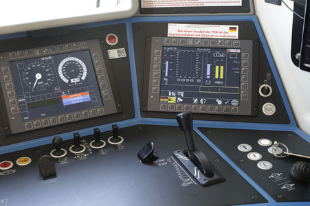 Erste automatisierte Güterzuglokomotive von DB Cargo im Testbetrieb in Köln