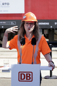 Erste automatisierte Güterzuglokomotive von DB Cargo im Testbet