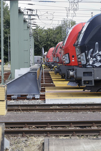 Erste automatisierte Güterzuglokomotive von DB Cargo im Testbetrieb in Köln