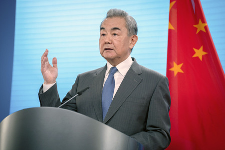 Pressekonferenz des chinesischen Außenministers und des deutschen Außenministers in Berlin
