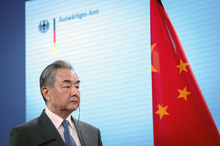 Pressekonferenz des chinesischen Außenministers und des deutschen Außenministers in Berlin