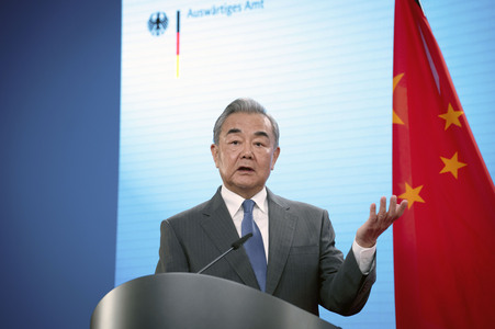 Pressekonferenz des chinesischen Außenministers und des deutschen Außenministers in Berlin