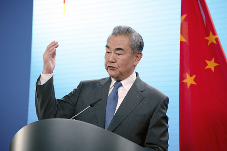 Pressekonferenz des chinesischen Außenministers und des deutschen Außenministers in Berlin