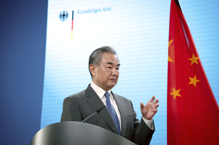 Pressekonferenz des chinesischen Außenministers und des deutschen Außenministers in Berlin