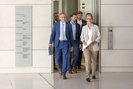 Pressestatement anlässlich der Fraktionsklausur der AfD in Berlin