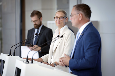 Pressestatement anlässlich der Fraktionsklausur der AfD in Berlin