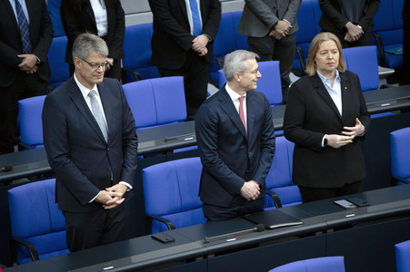 16. Sitzung des Deutschen Bundestages in Berlin