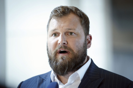 16. Sitzung des Deutschen Bundestages in Berlin