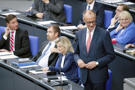 17. Sitzung des Deutschen Bundestages in Berlin