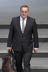 19 Sitzung des Deutschen Bundestages in Berlin