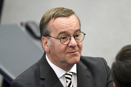 19 Sitzung des Deutschen Bundestages in Berlin