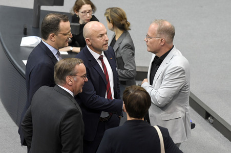 19 Sitzung des Deutschen Bundestages in Berlin