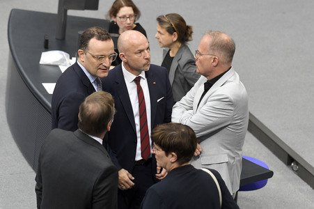 19 Sitzung des Deutschen Bundestages in Berlin