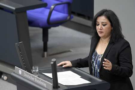 19 Sitzung des Deutschen Bundestages in Berlin