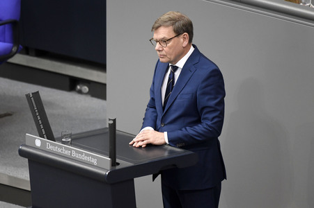 19 Sitzung des Deutschen Bundestages in Berlin