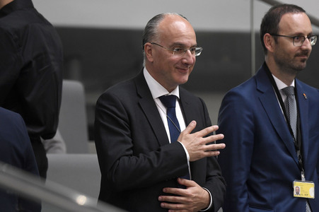 19 Sitzung des Deutschen Bundestages in Berlin