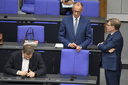 19 Sitzung des Deutschen Bundestages in Berlin