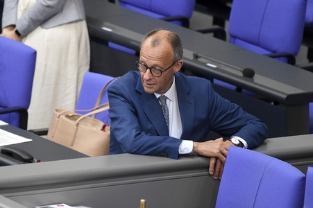 19 Sitzung des Deutschen Bundestages in Berlin