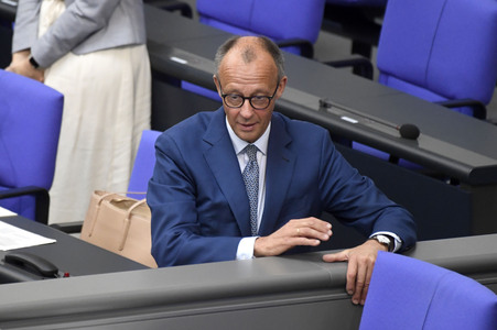 19 Sitzung des Deutschen Bundestages in Berlin