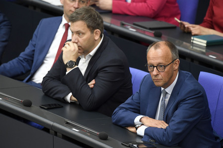 19 Sitzung des Deutschen Bundestages in Berlin