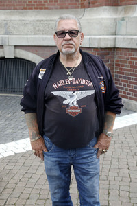 Öffentliche Gedenkfeier für Carlo von Tiedemann in Hamburg