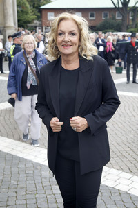 Öffentliche Gedenkfeier für Carlo von Tiedemann in Hamburg