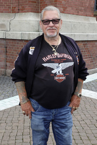 Öffentliche Gedenkfeier für Carlo von Tiedemann in Hamburg