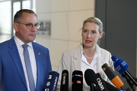 19 Sitzung des Deutschen Bundestages in Berlin