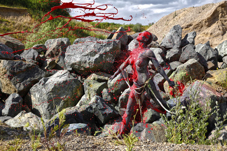 NATURE ART: Black Stones Bodypainting