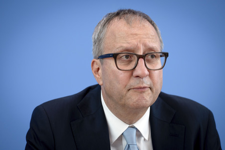 Bundespressekonferenz 'Abschlussbericht der Initiative für einen handlungsfähigen Staat' in Berlin