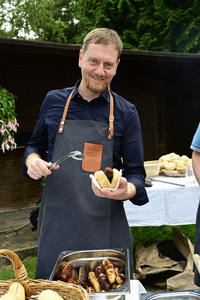 Veranstaltung der CDU 'Kretschmer grillt' in Markersdorf