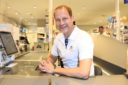 Kassieren für den guten Zweck in Berlin