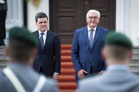 Empfang des Präsidenten von Rumänien im Schloss Bellevue in Berlin