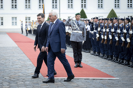 Empfang des Präsidenten von Rumänien im Schloss Bellevue in Berlin