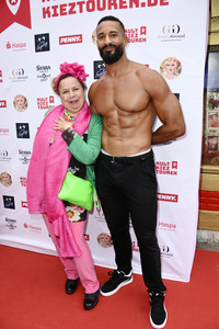 Olivia Jones & Kult Kieztouren Sommerparty in Hamburg