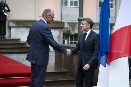 Empfang des französischen Staatspräsidenten in Berlin