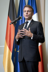 Empfang des französischen Staatspräsidenten in Berlin