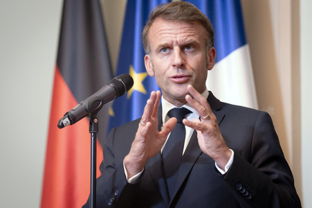 Empfang des französischen Staatspräsidenten in Berlin