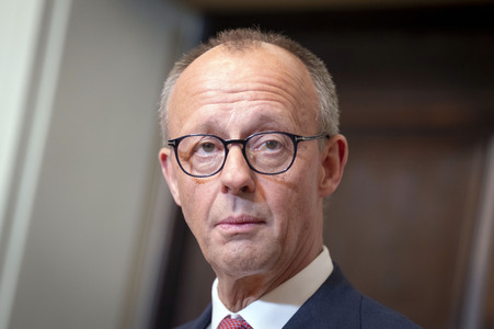 Empfang des französischen Staatspräsidenten in Berlin