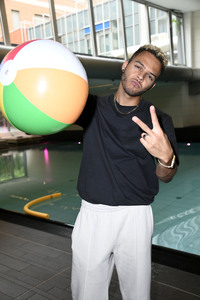 Charity Promi Swim 2025 in Berlin